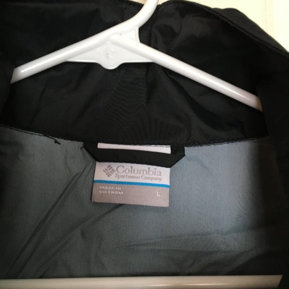 Columbia women's waterproof Switchback III jacket - Picture 5 of 10